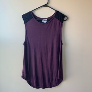 Women’s Old Navy tank top Size lg